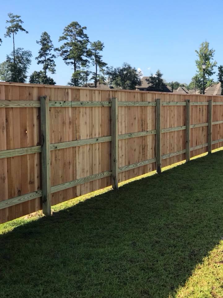 Boards up 4 inside yard | A-1 Fence Company